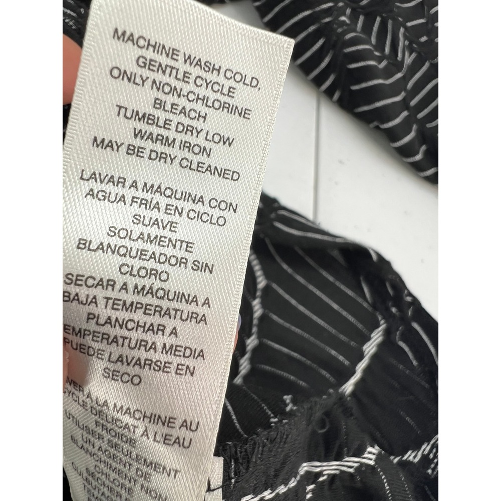 Weekends By Chico's 3 US XL Black Striped Textured Full Zip Mock Neck Jacket - Picture 11 of 14